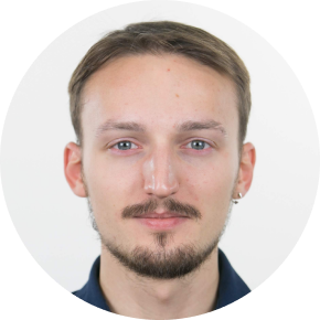 Дмитрий Комаров