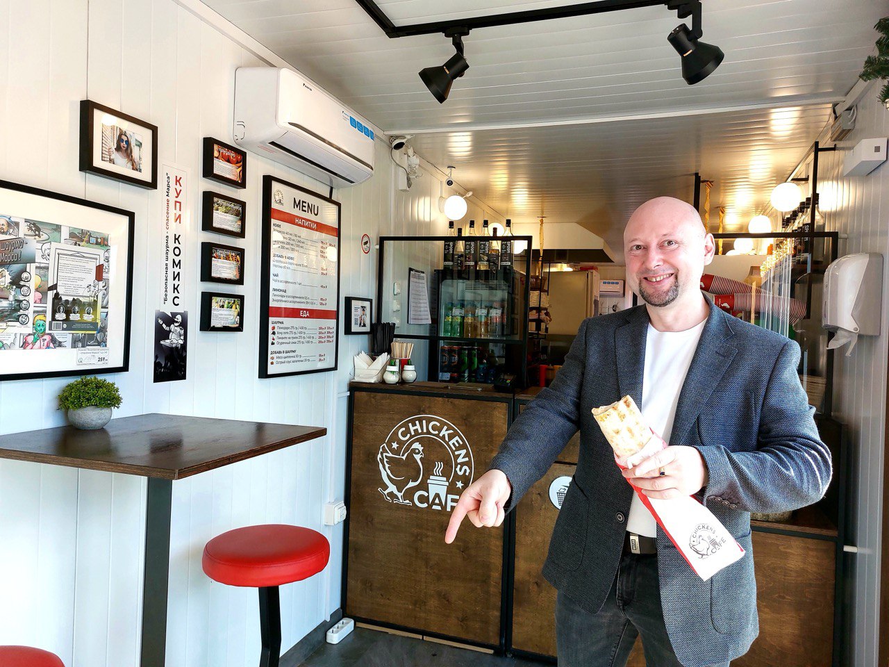 Интерьер кафе