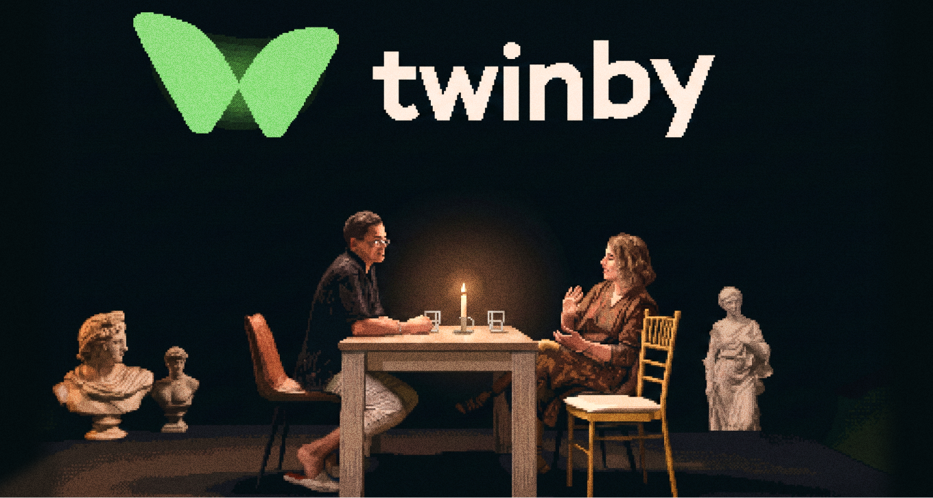 Интервью Ксении Собчак и Моргенштерна* на фоне баннера Twinby
