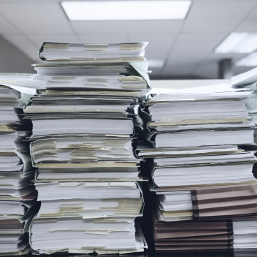 Налоговая может изъять документы не только у бизнеса, который проверяет, но и у его контрагентов