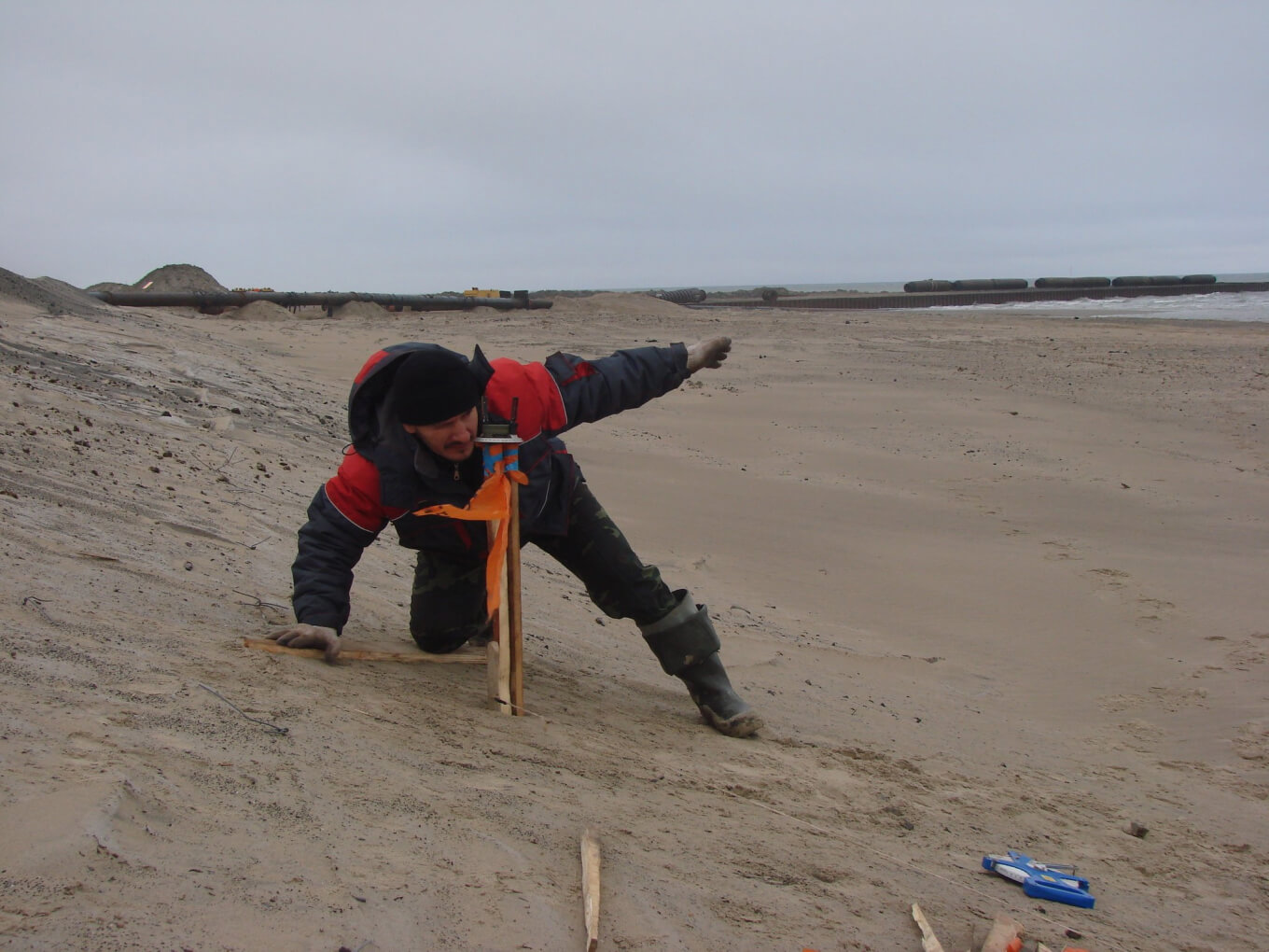 Измерение угла при помощи буссоли