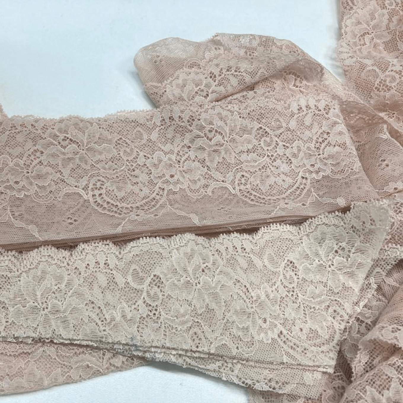 Сравнение оттенков кружева