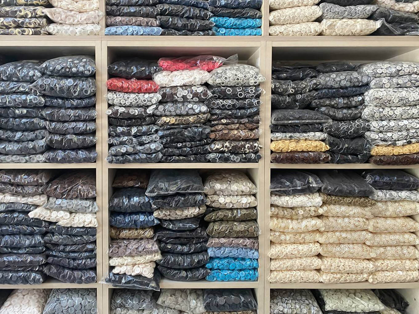 Широкий выбор пуговиц