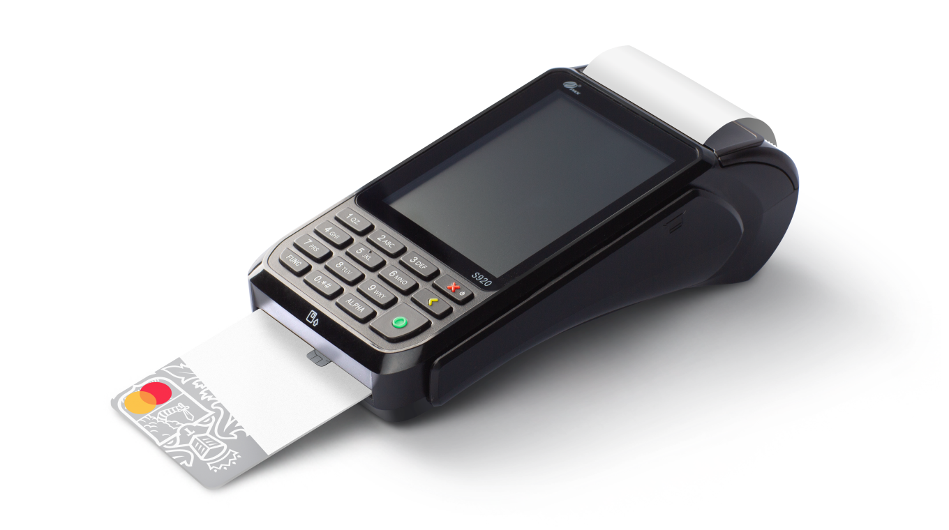 Компактный терминал PAX S920, рассчитанный на три сим-карты