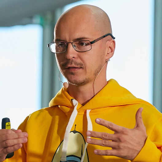 Дмитрий Волков