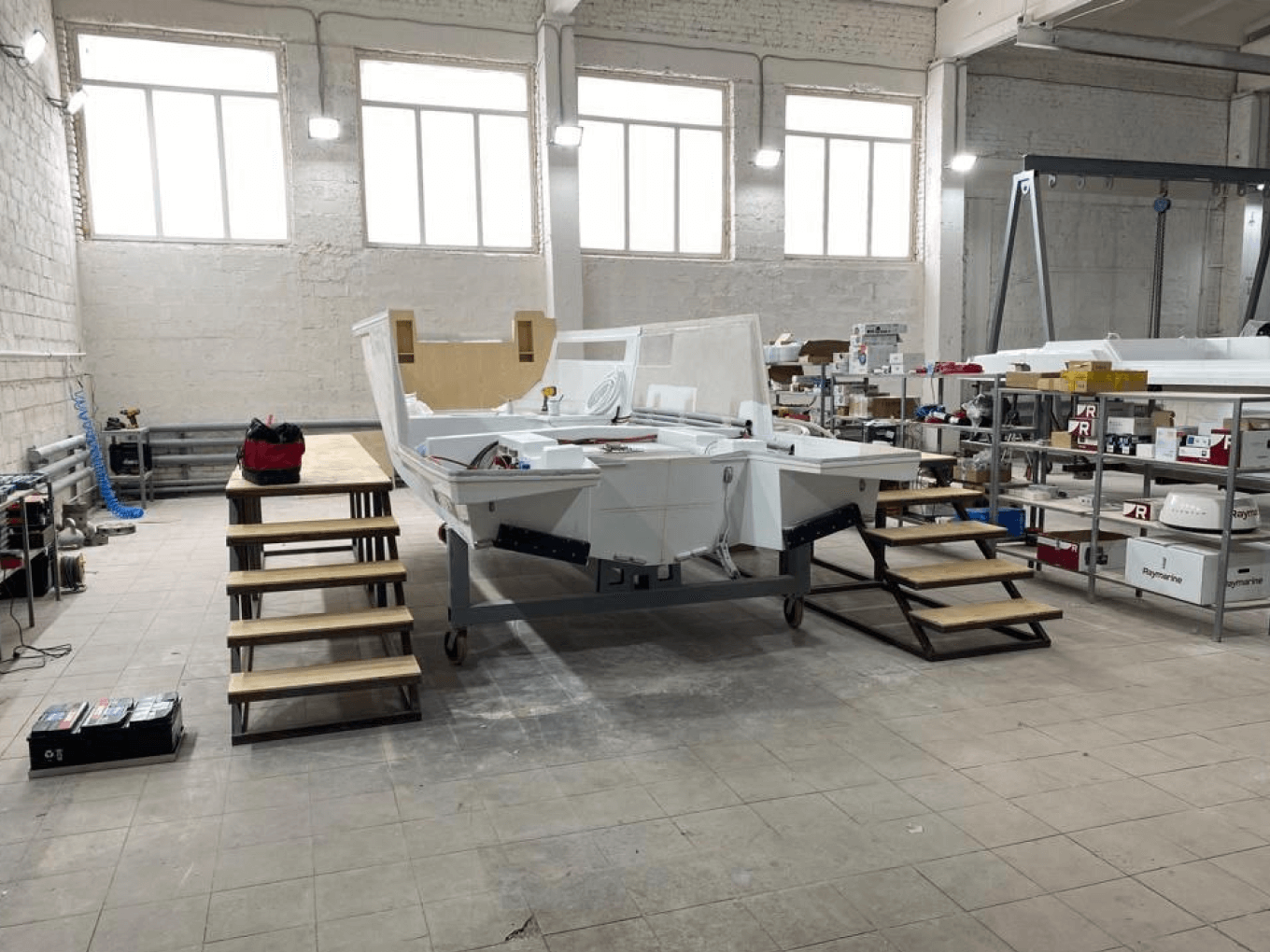 Процесс сбора катера