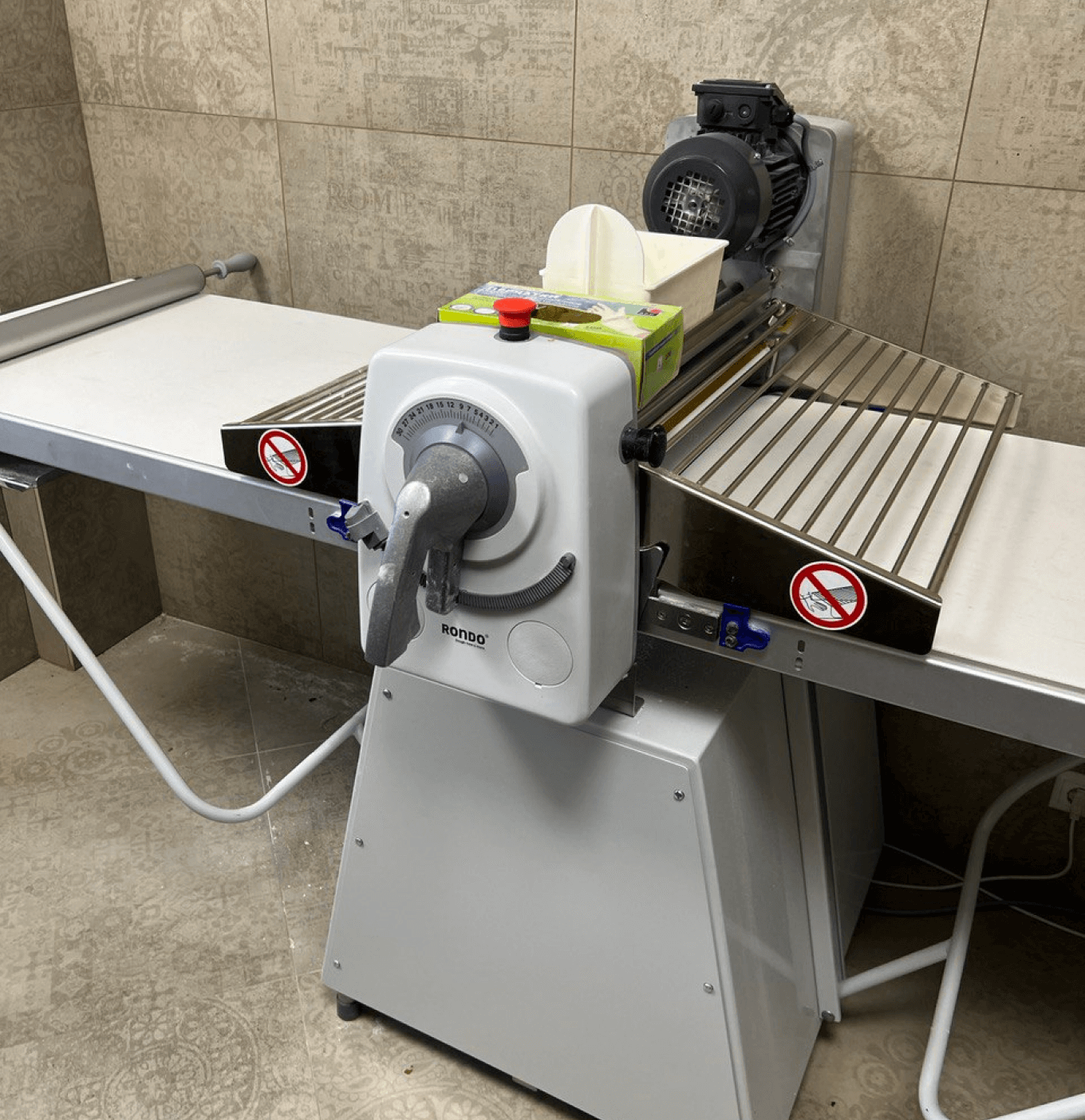 Тестораскаточная машина RONDO