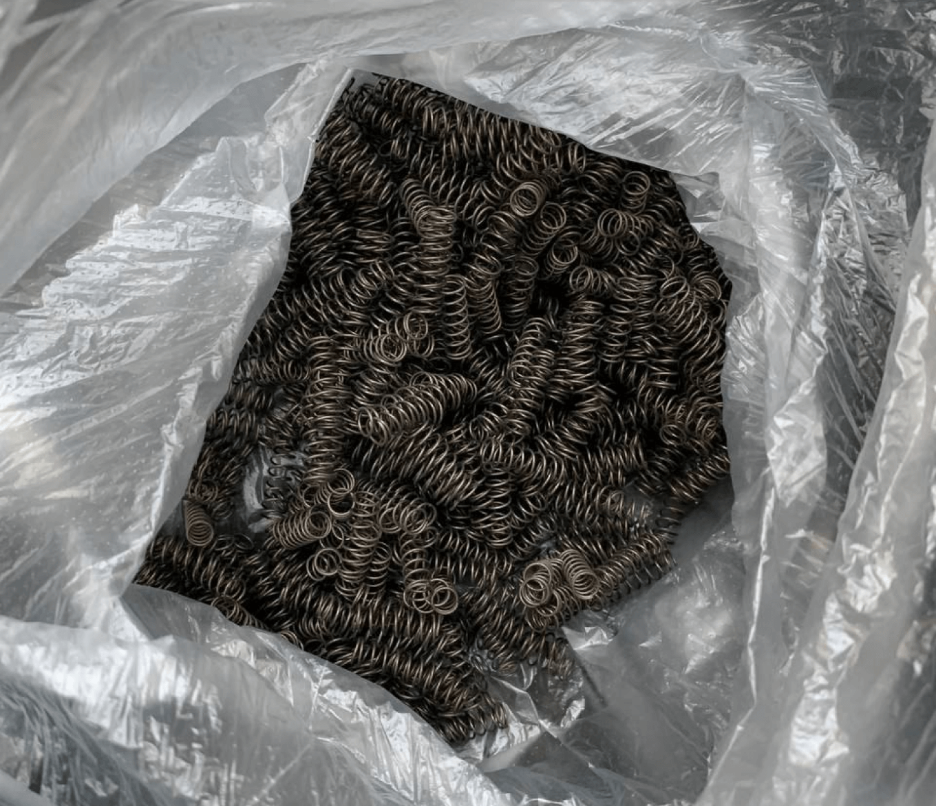 Партия пружин для производства трекера