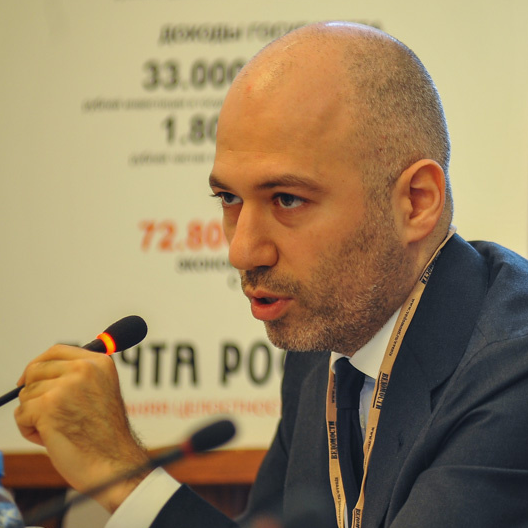 Денис Свердлов