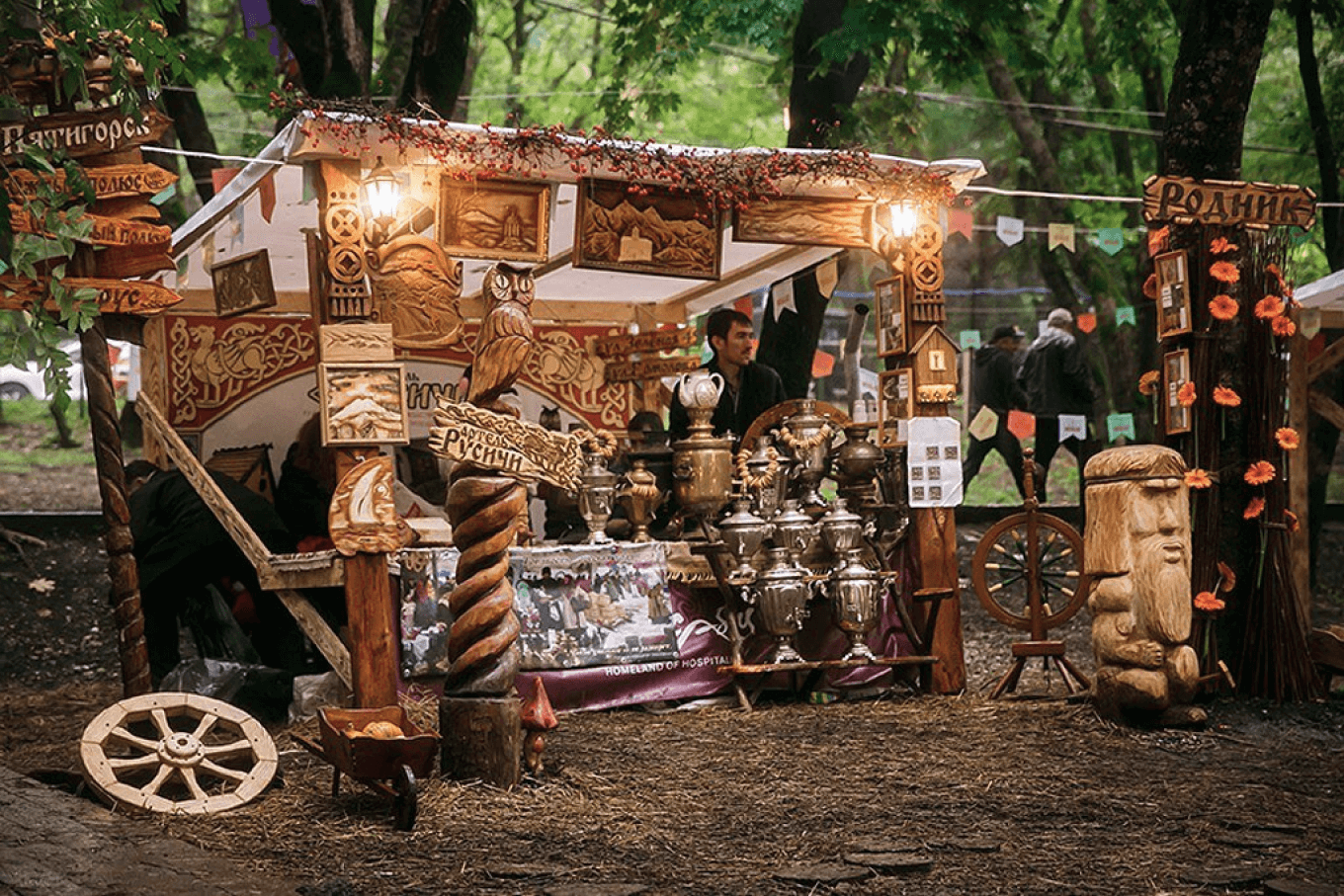 Экспозиция артели «Русичи» на WOMAD