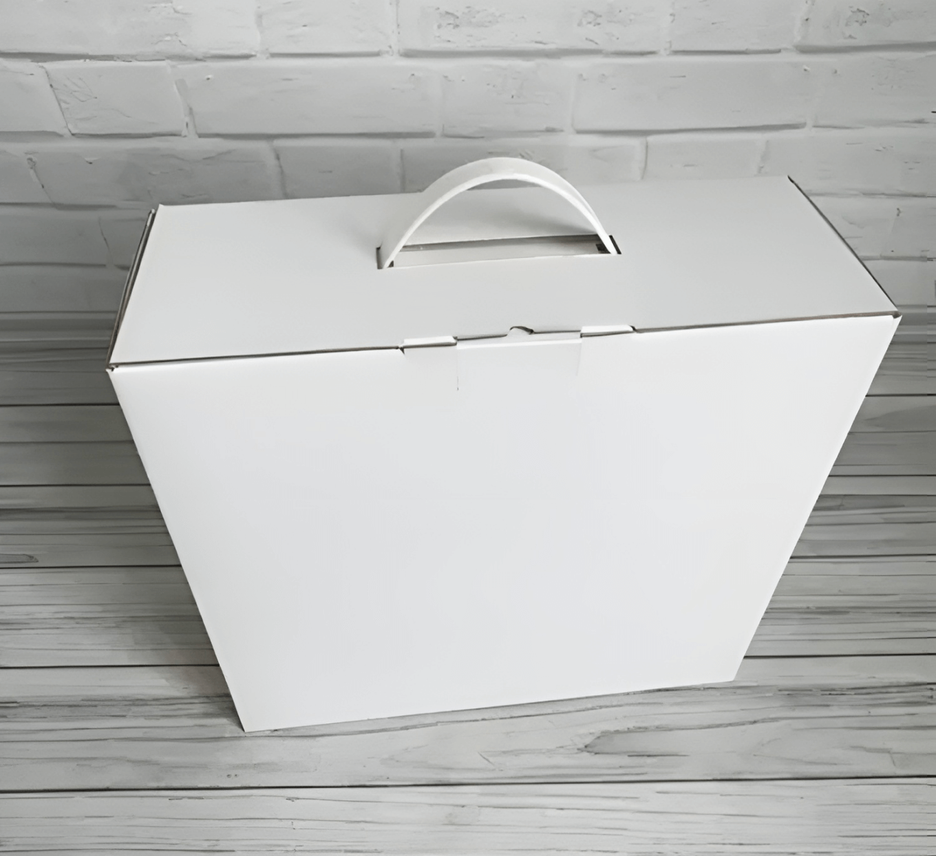 Тестовый образец упаковки из белого картона