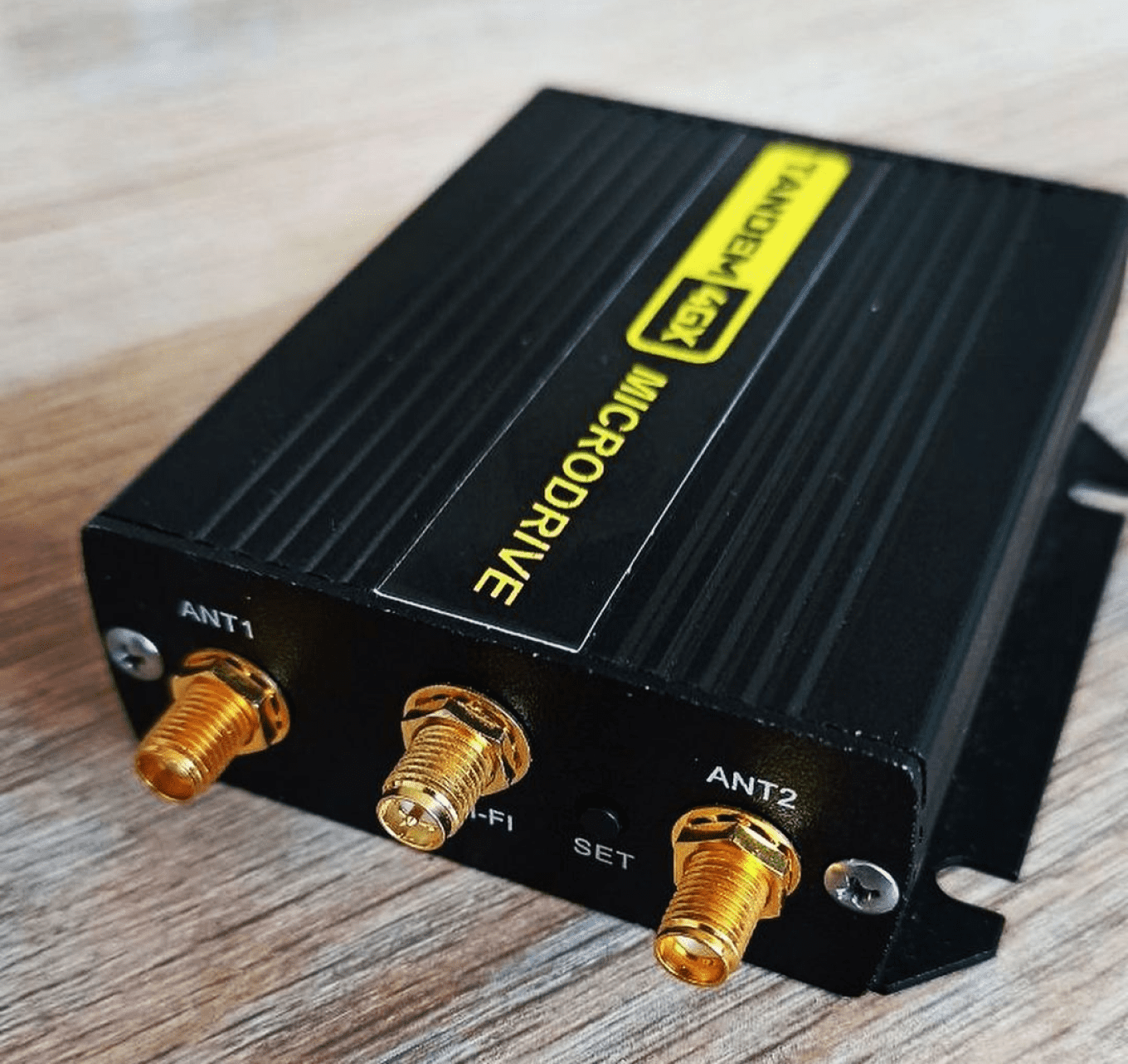 Роутер Tandem-4g12-OEM отечественного производителя