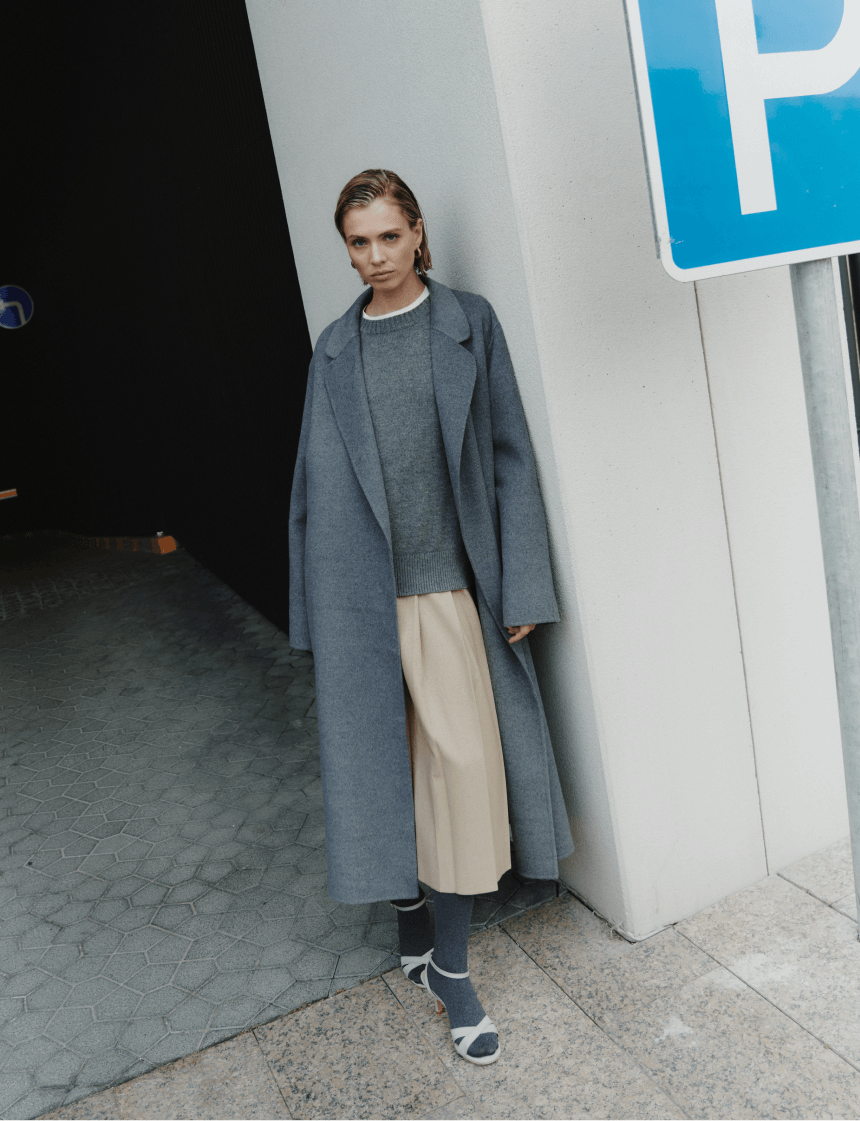 DAISYKNIT — базовая одежда для женщин