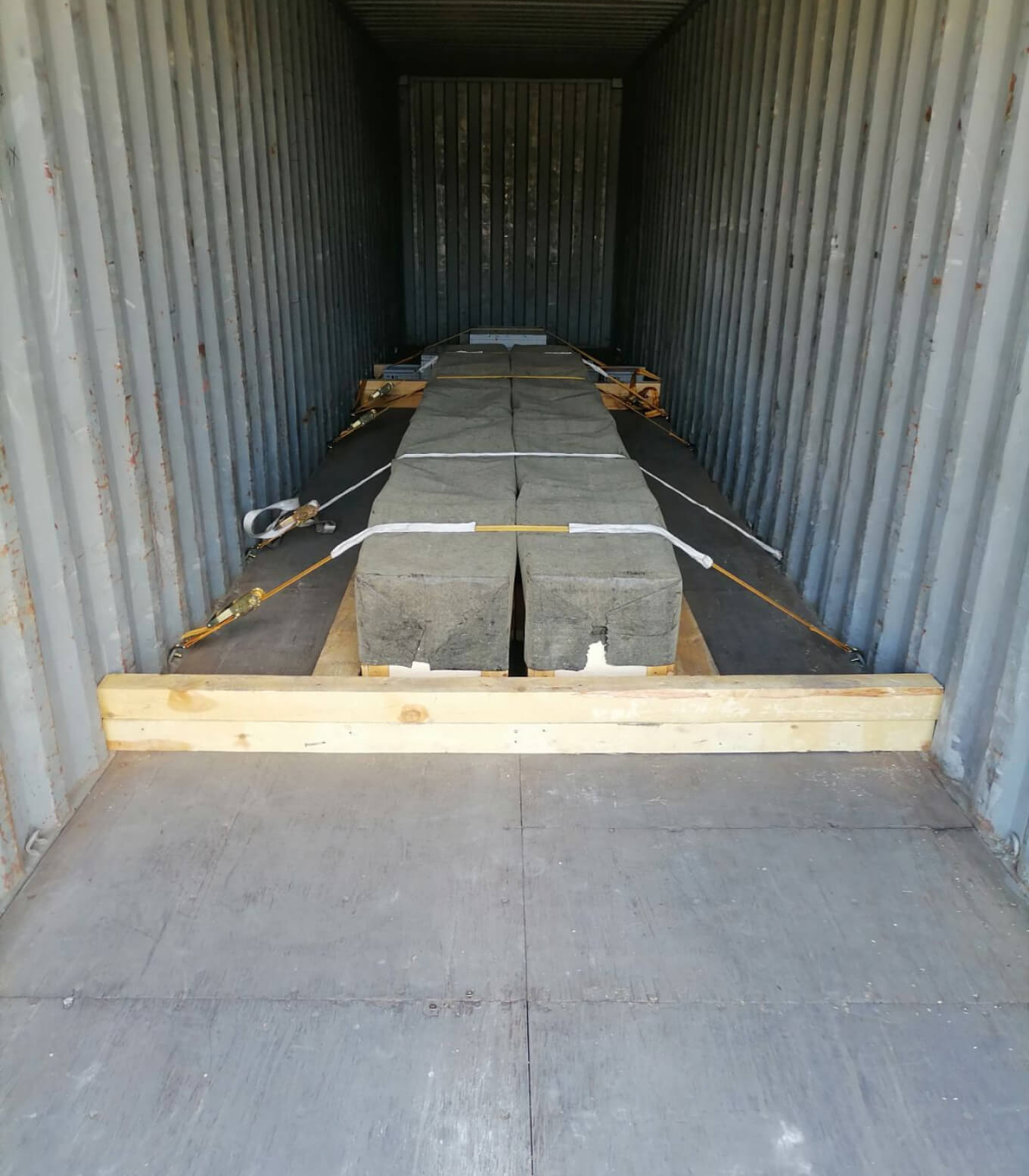 Высокоточные измерительные приборы готовые к отправке