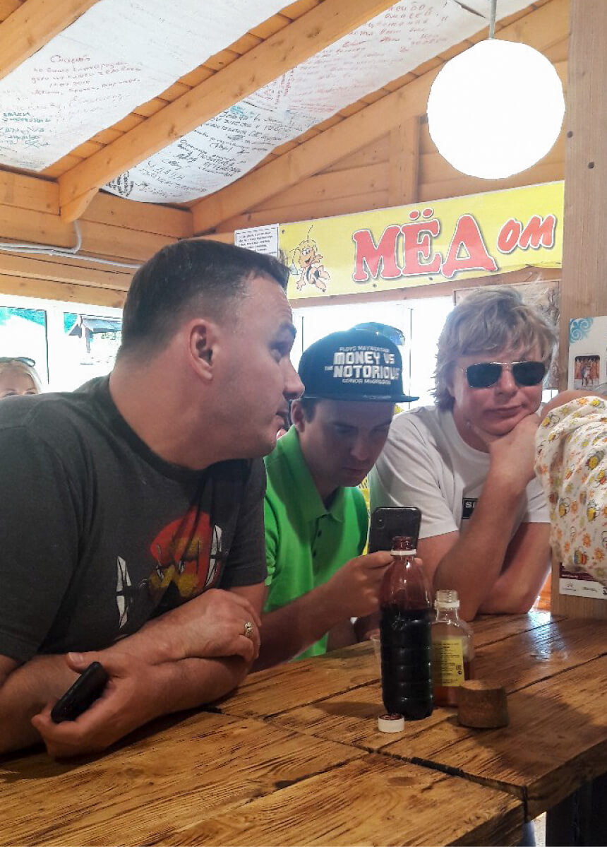 Гости пасеки «Медом в Ухо»