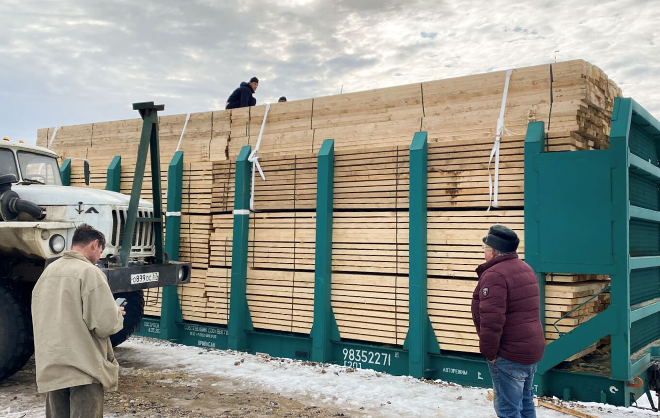 Погрузка пиломатериалов