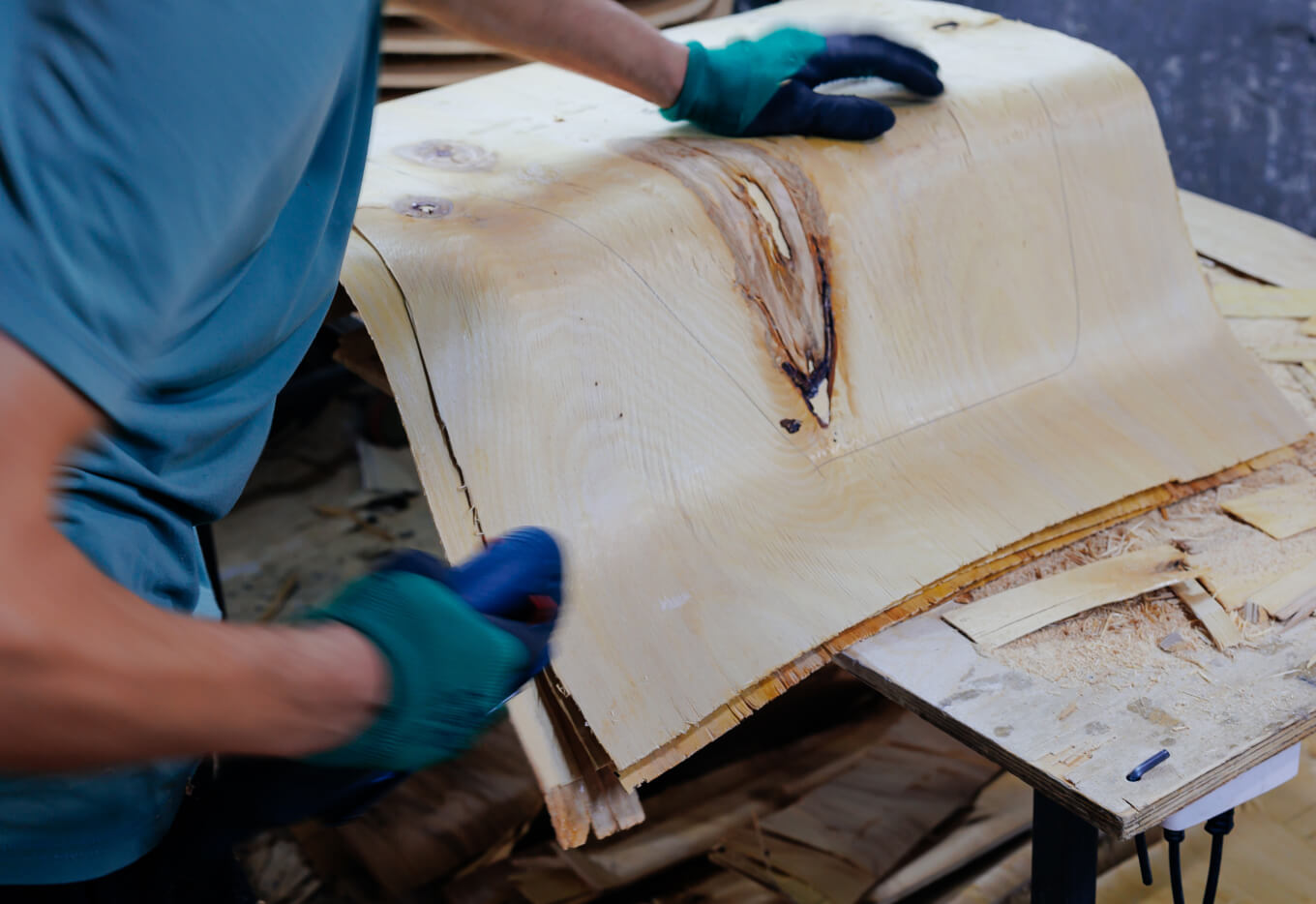 Заготовки шпона для каркасов мебели