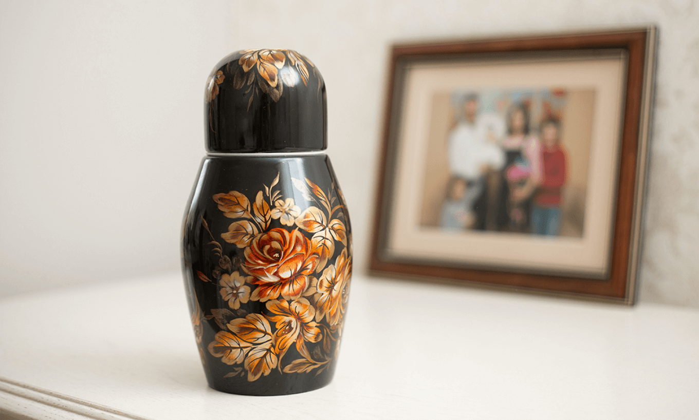 Термос-матрешка с ручной художественной росписью