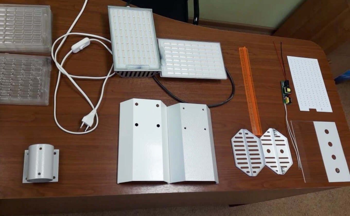 Первые светильники GLERIO