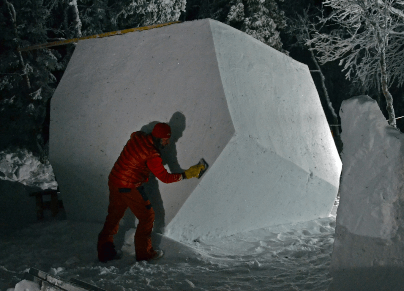 Снежный художник Миша Воронов