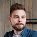 Олег Сужаев