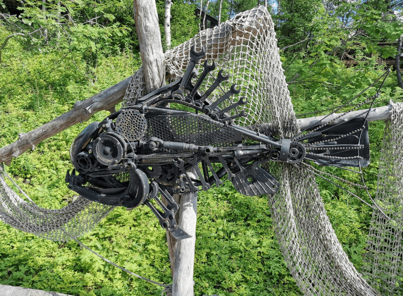 Арт-объект рыба