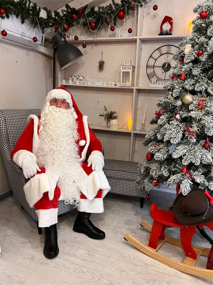 Дед Мороз на ферме