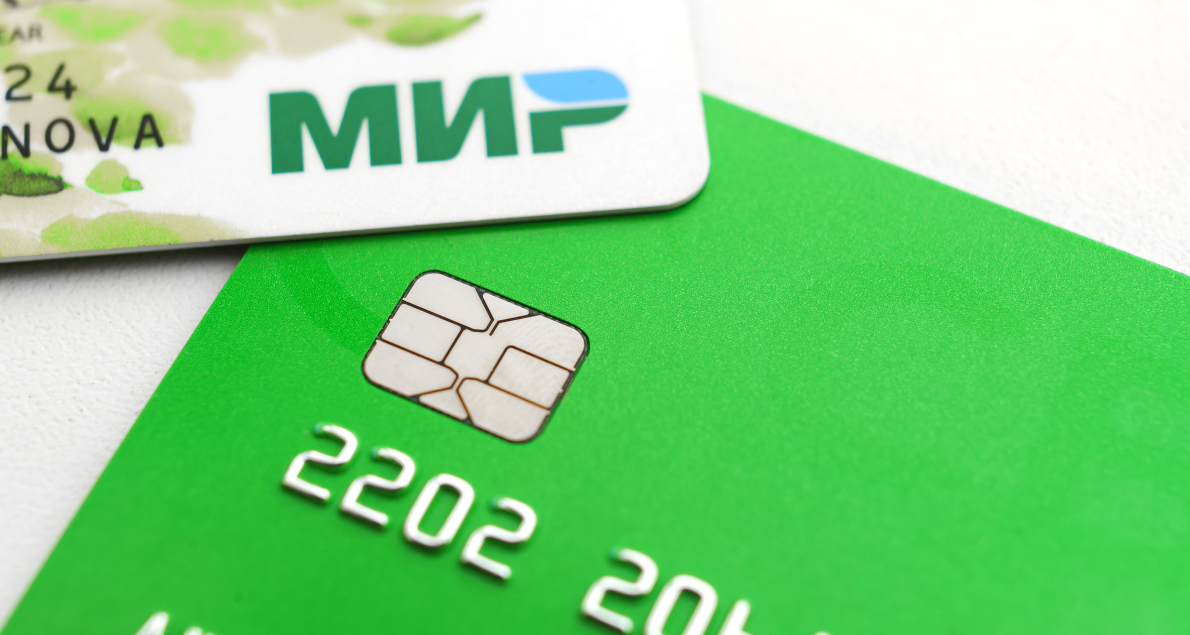 Минфин разъяснил, нужно ли применять ККТ при оплате с личной карты директора компании-заказчика