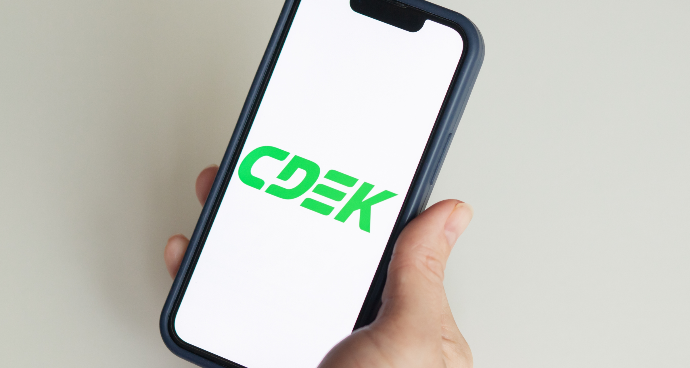 СДЭК запустил сервис вывоза товаров со складов маркетплейсов