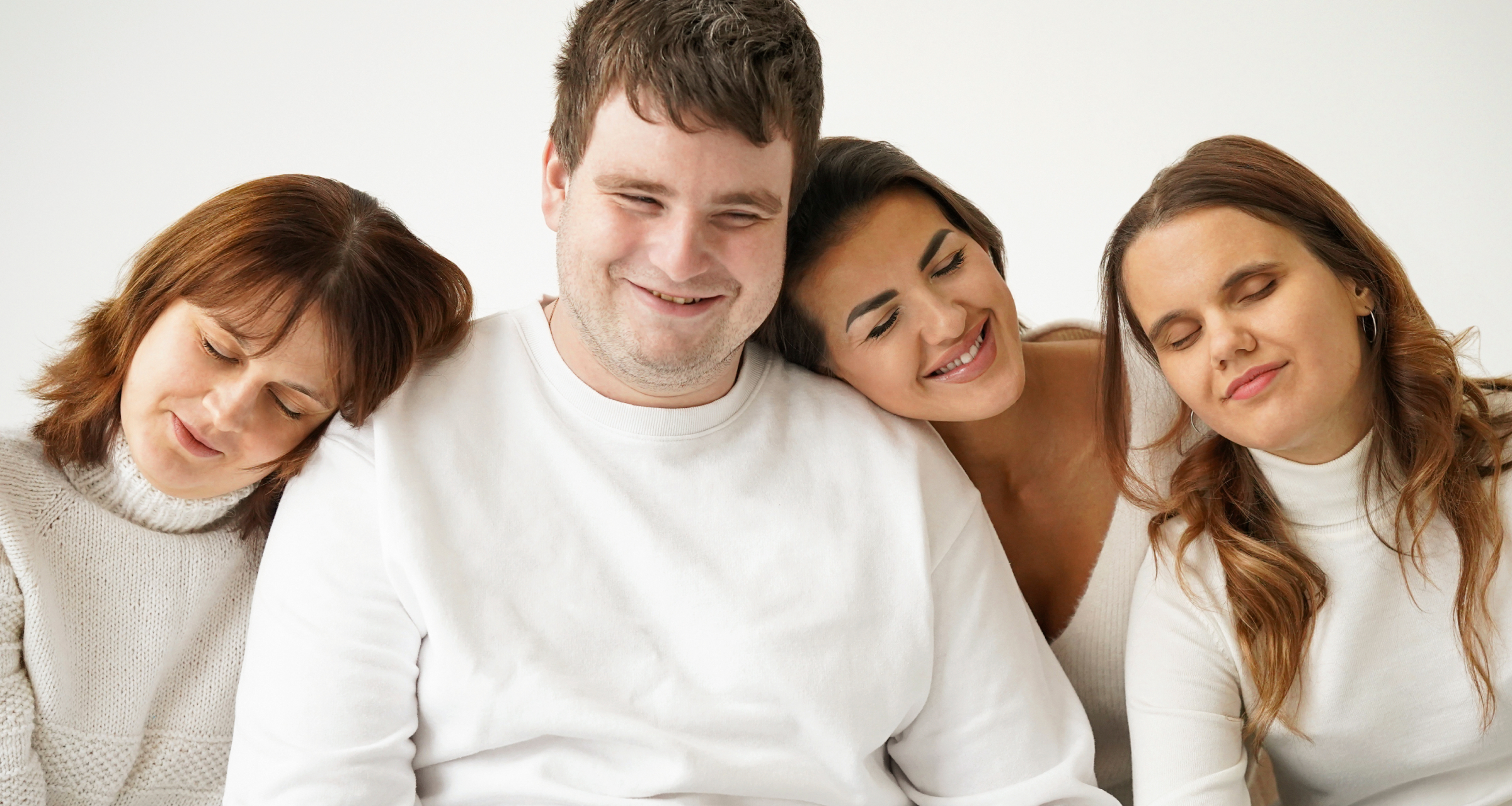 Как запустить парфюмерный бренд, ароматы для которого создают незрячие парфюмеры