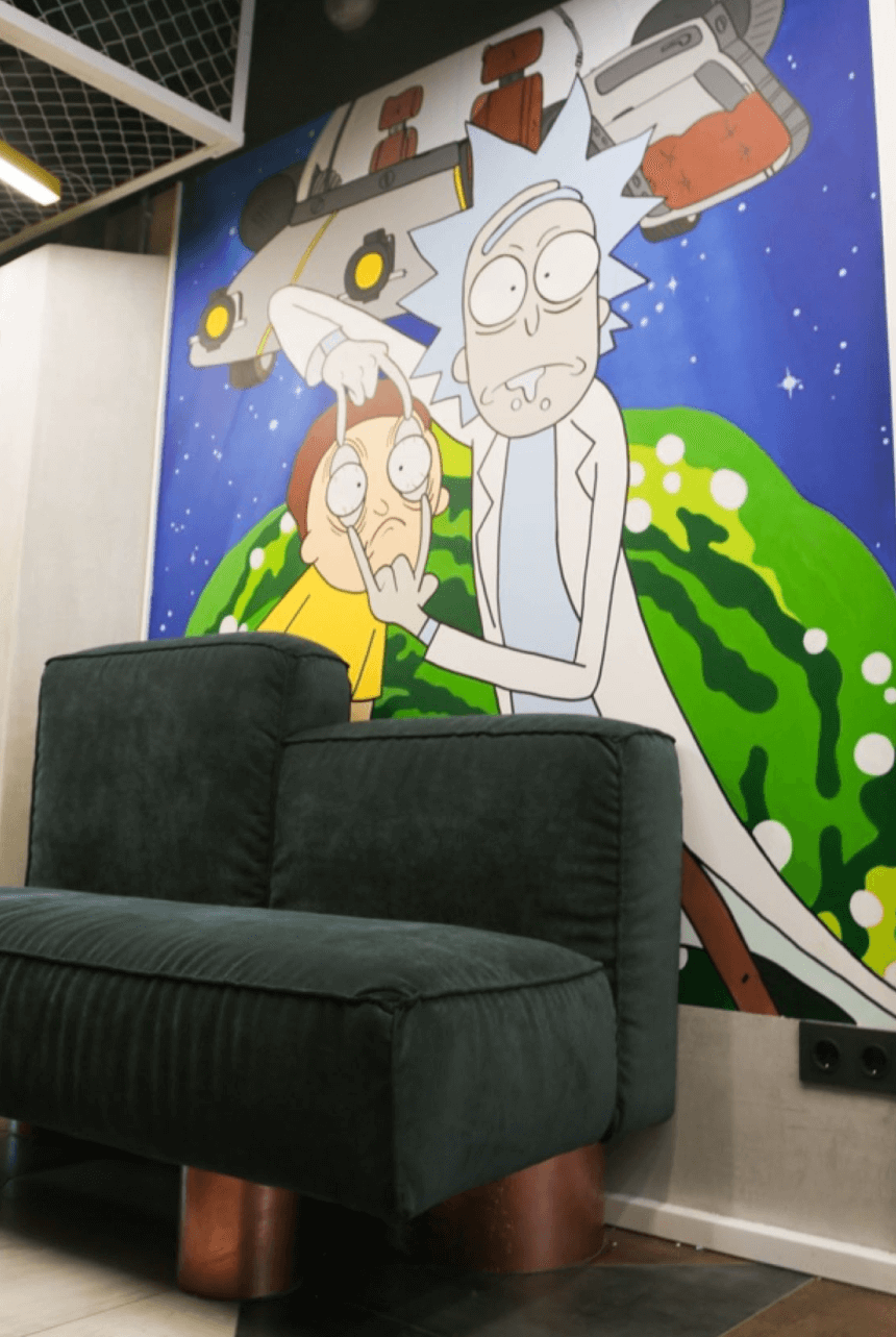 Креативный кабинет в стиле “Рик и Морти”