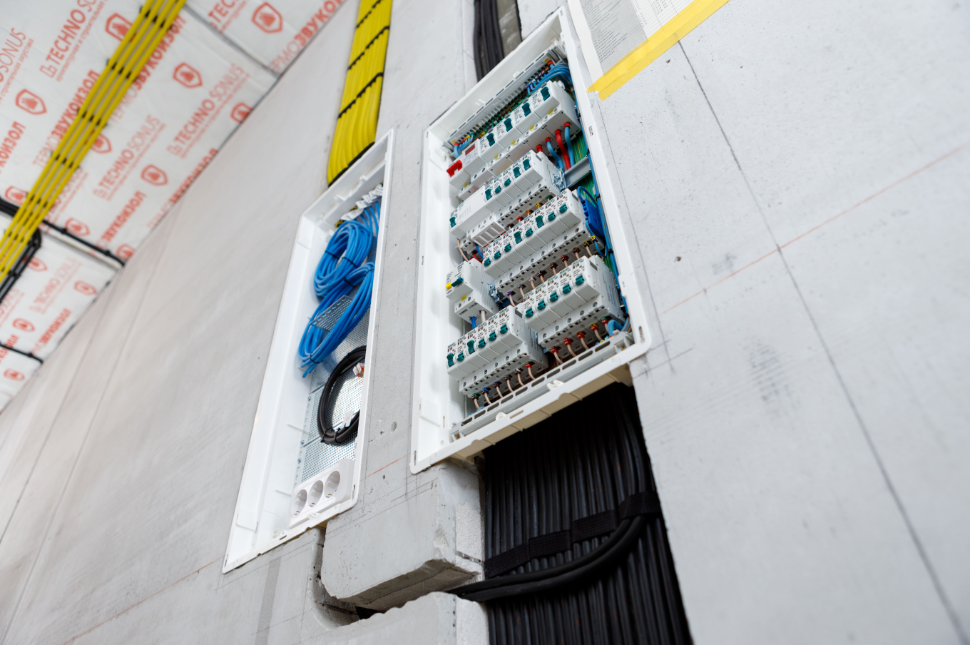 Электромонтажные работы