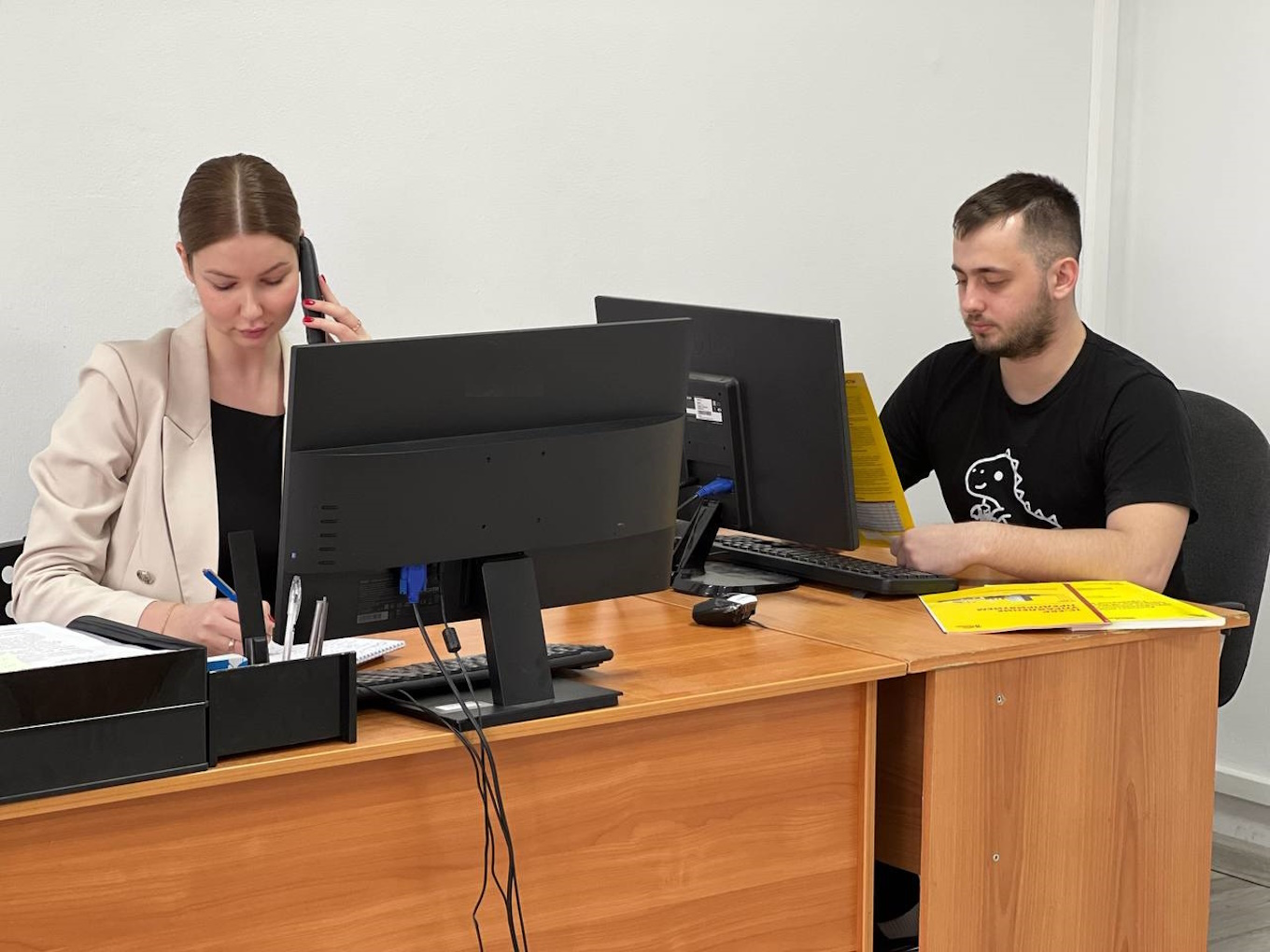 Сотрудники отдела продаж «Бизнес Навигатор»