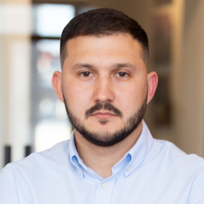 Эльвис Каримов