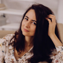 Анна Тихомирова