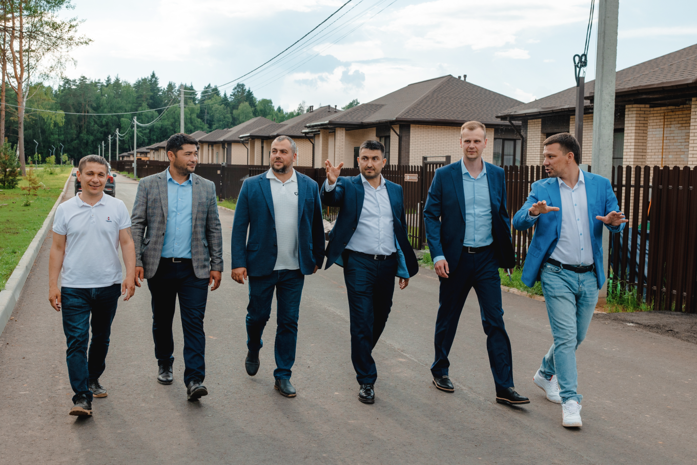 Команда руководителей строительной компании 