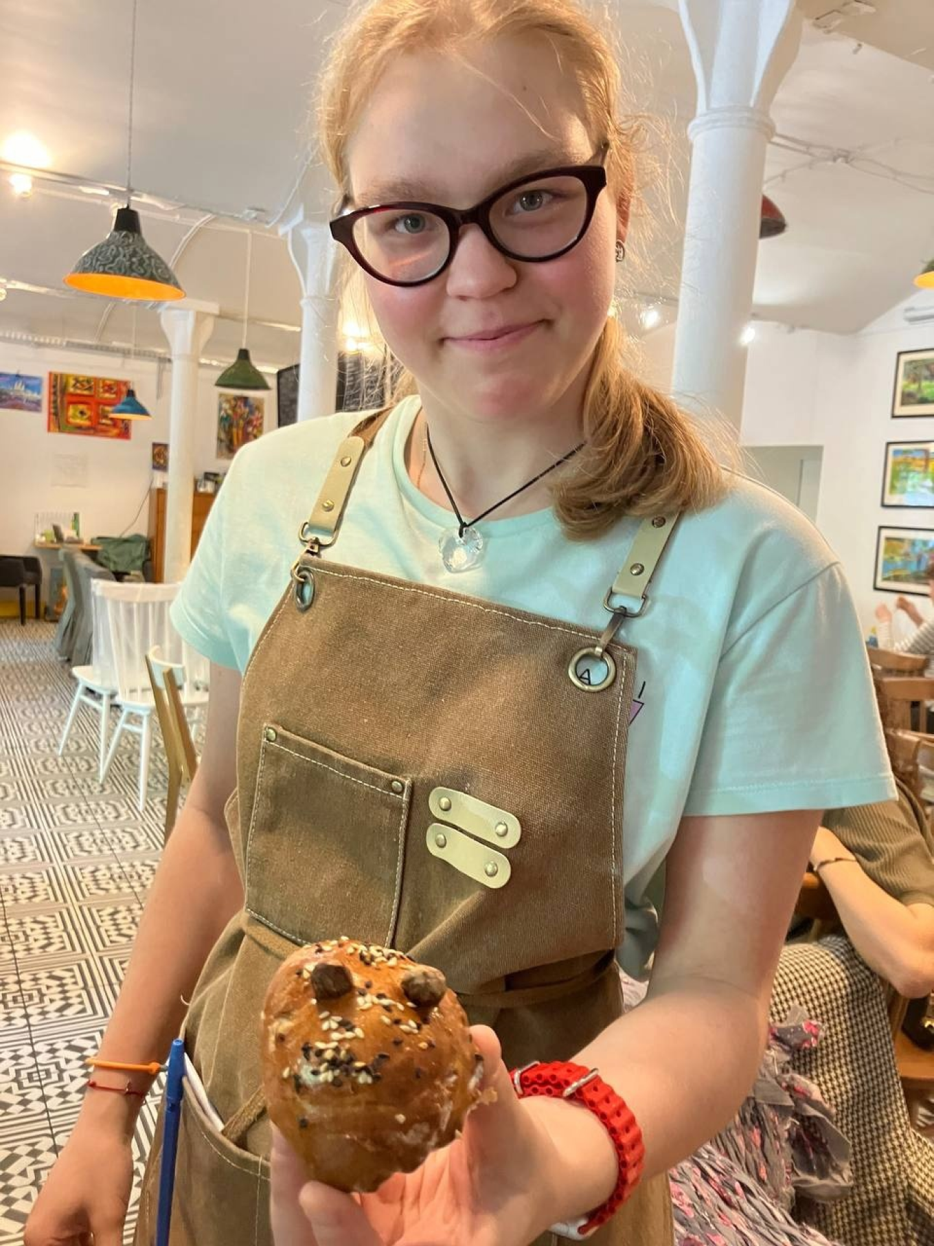 Сотрудник кафе