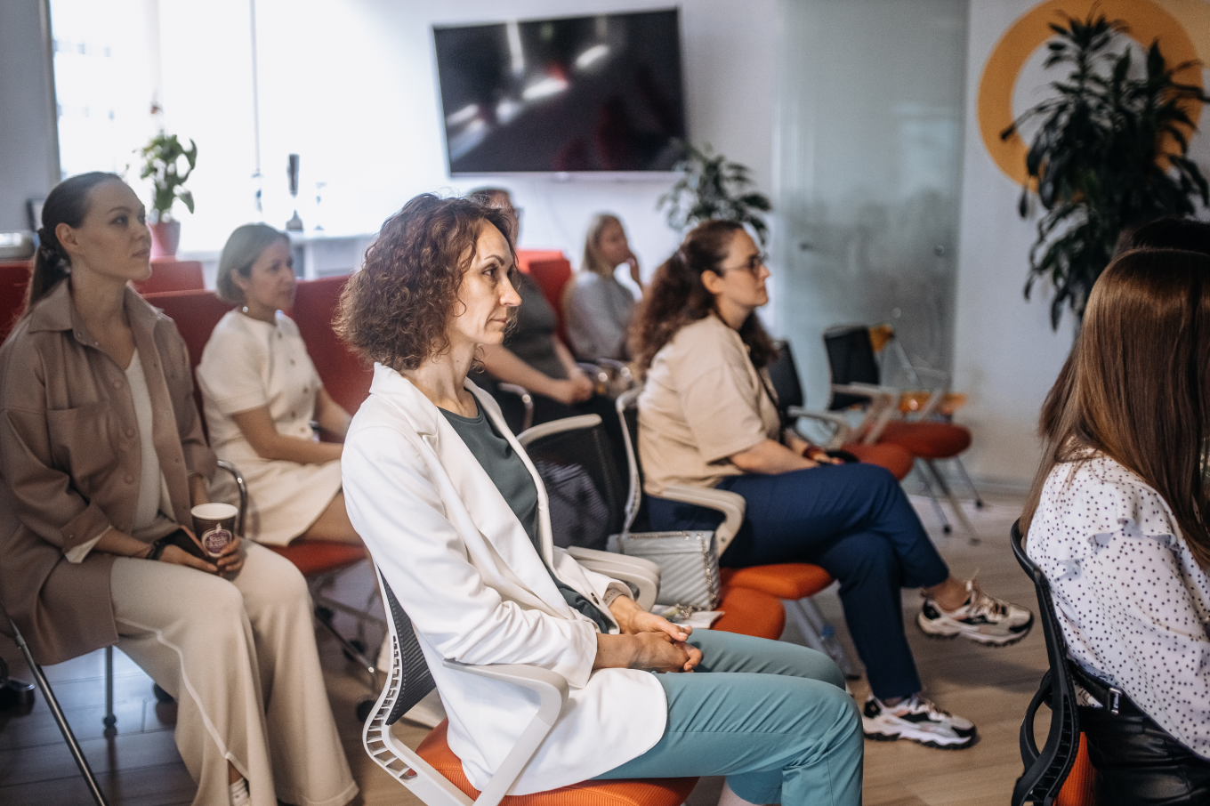 Руководитель игнорирует негативные настроения