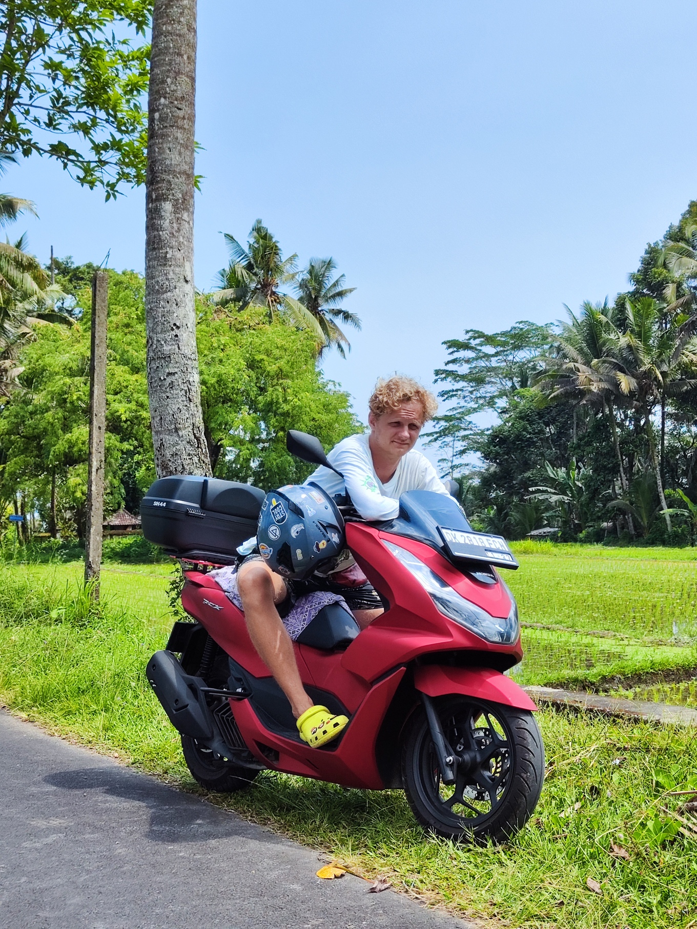 Байк в азиатских странах – отличная замена машине. Дороги там далеко не идеальны, а пробки способны свести с ума