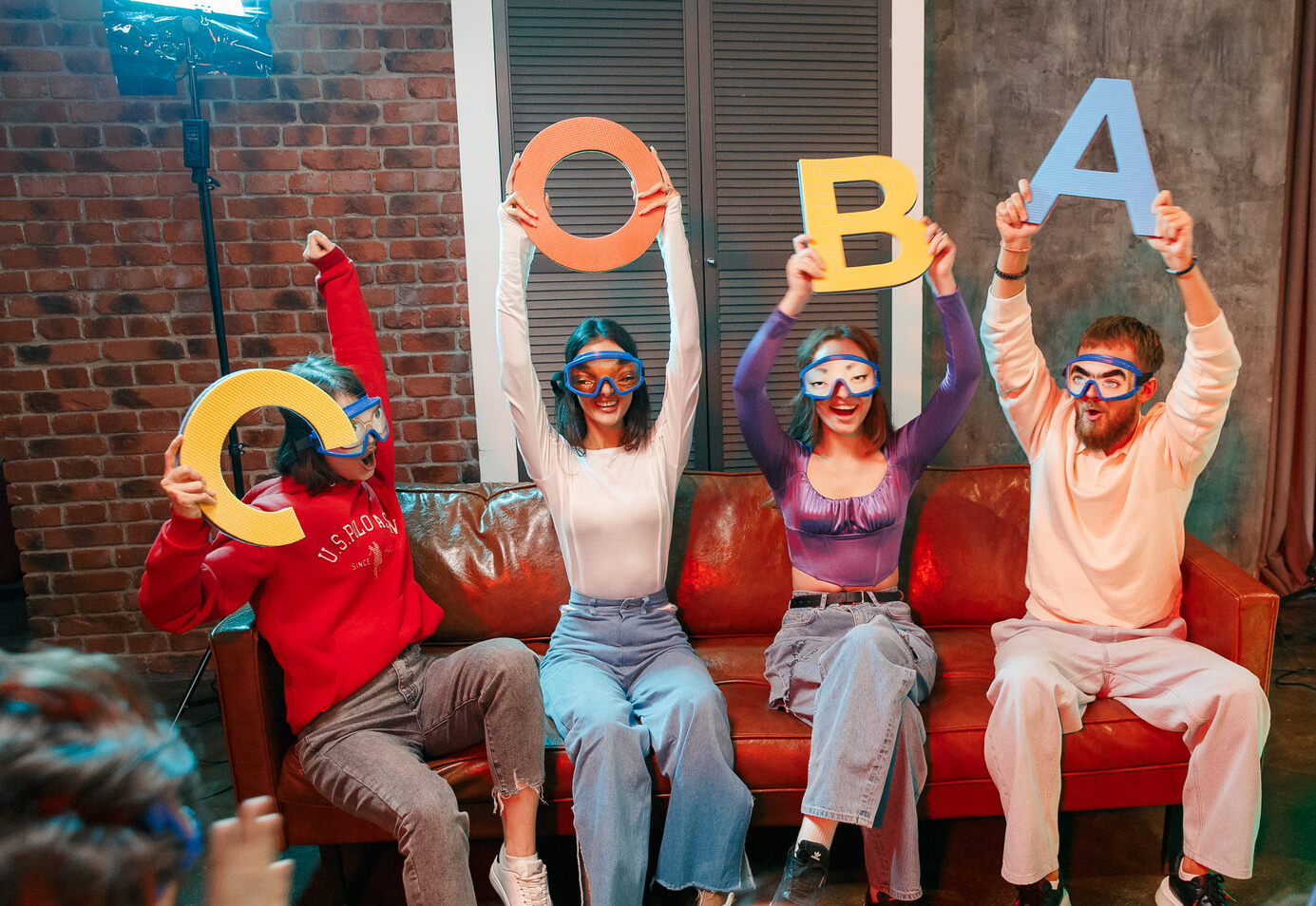 Интерактивная игра «‎Шоу-Хэллоу!»‎