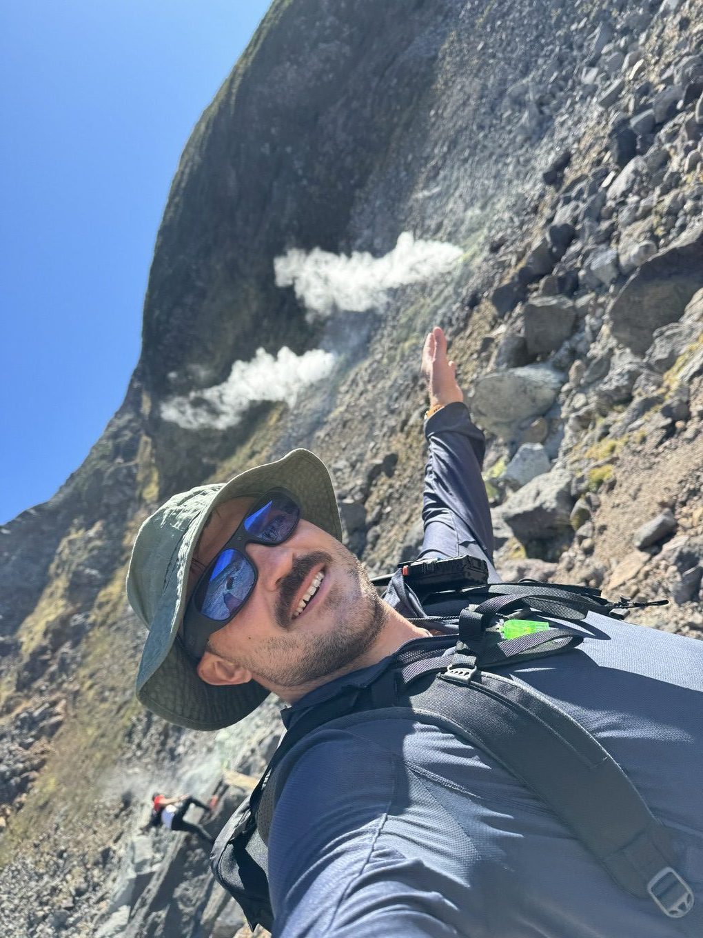 Селфи на фоне гейзеров