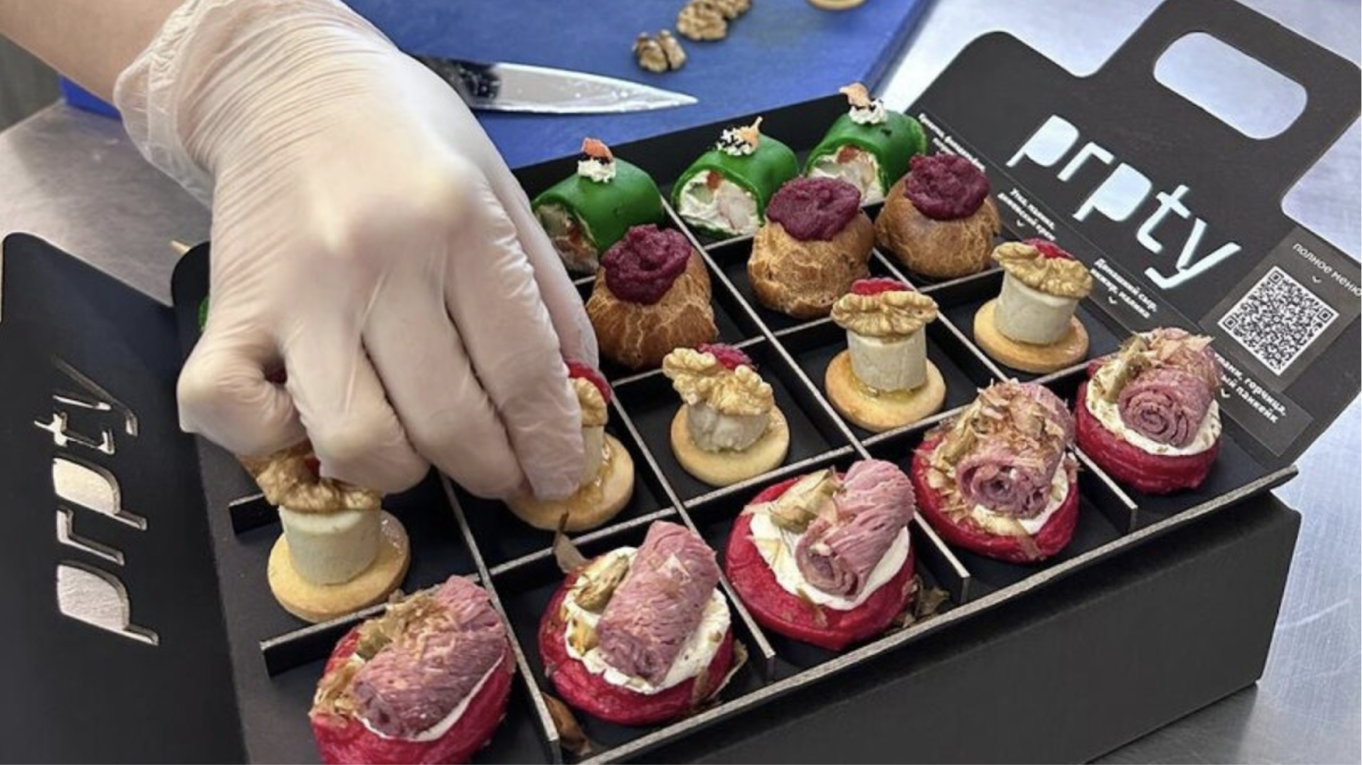 Закуски Preparty, подготовленные в стильной упаковке для удобства клиентов