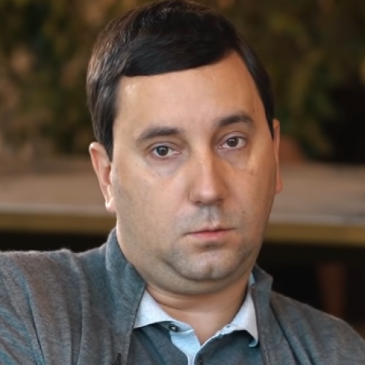 Андрей Романенко