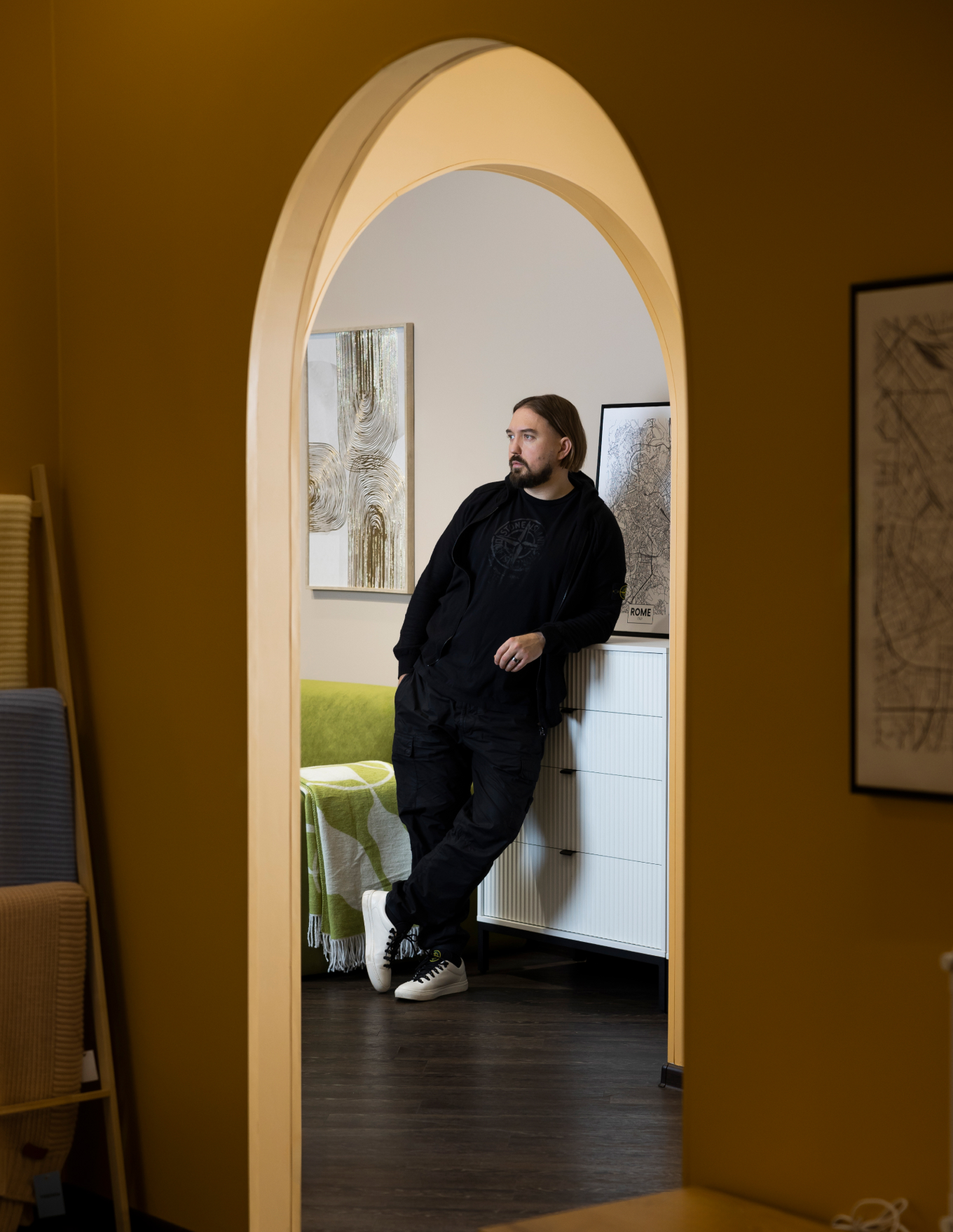 По франшизе в России работает около 30 точек divan.ru