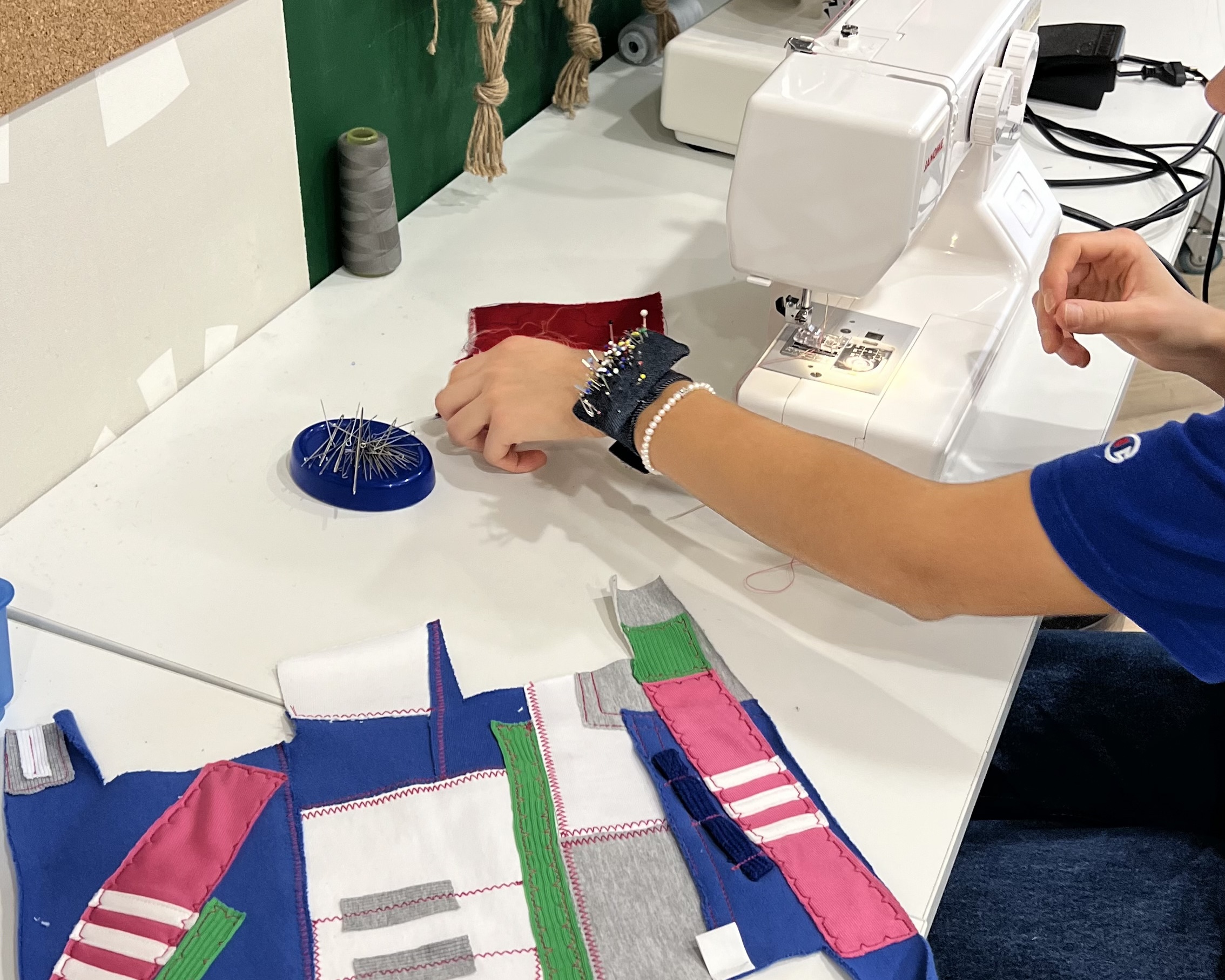 Мерч из вторичных материалов