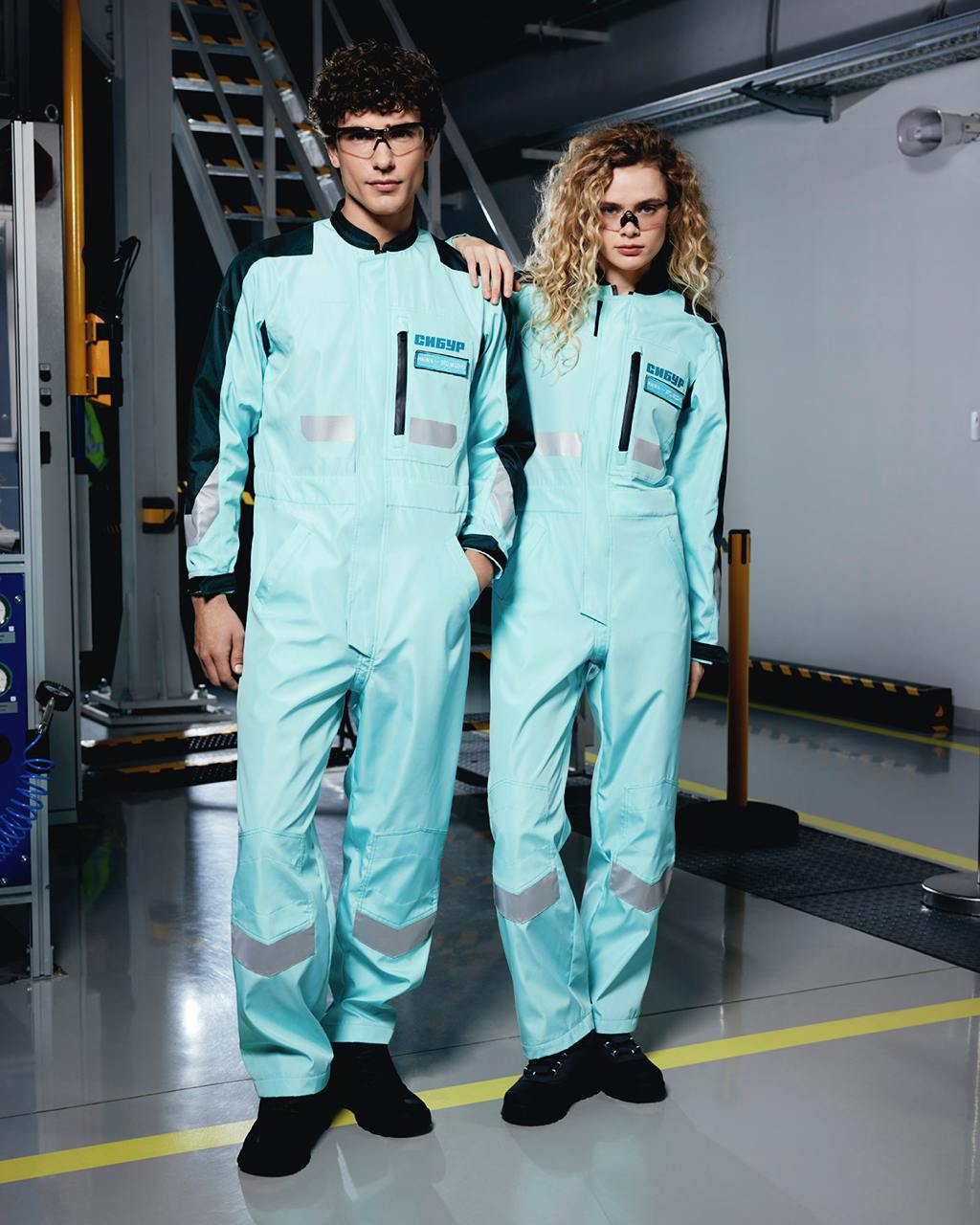 Стильная и функциональная одежда для ученых СИБУРа, разработанная брендом «ОЛОВО»