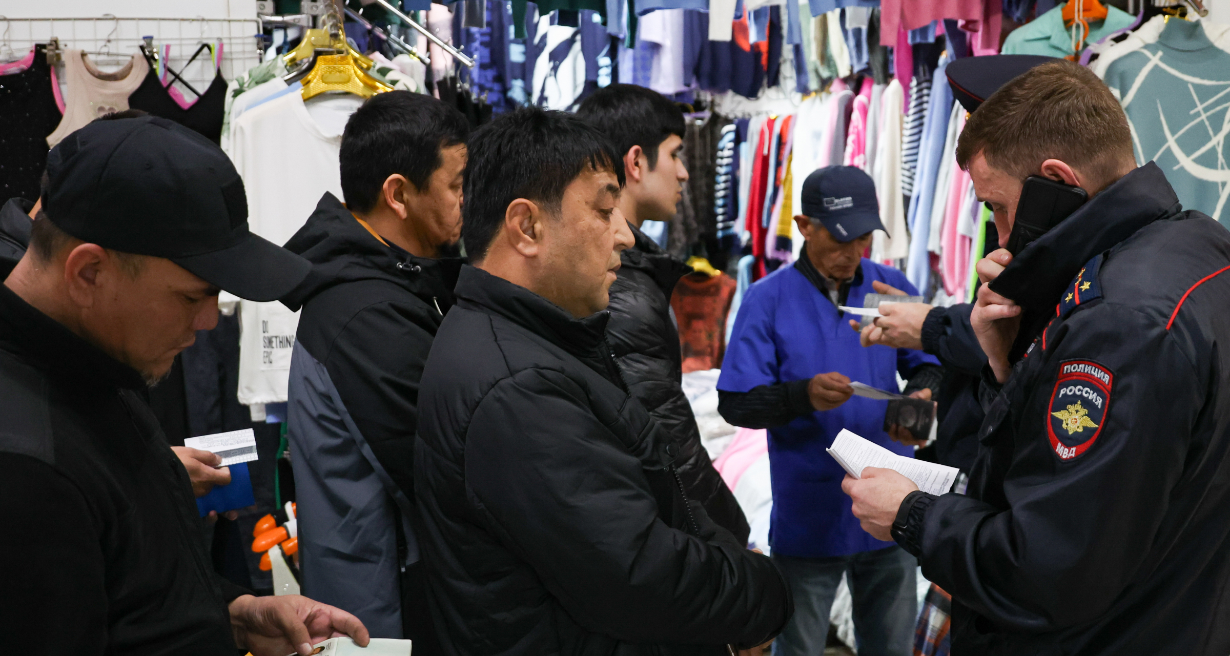 Реестр нелегальных мигрантов: зачем нужен и как работает