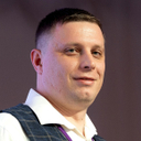 Роман Медведев