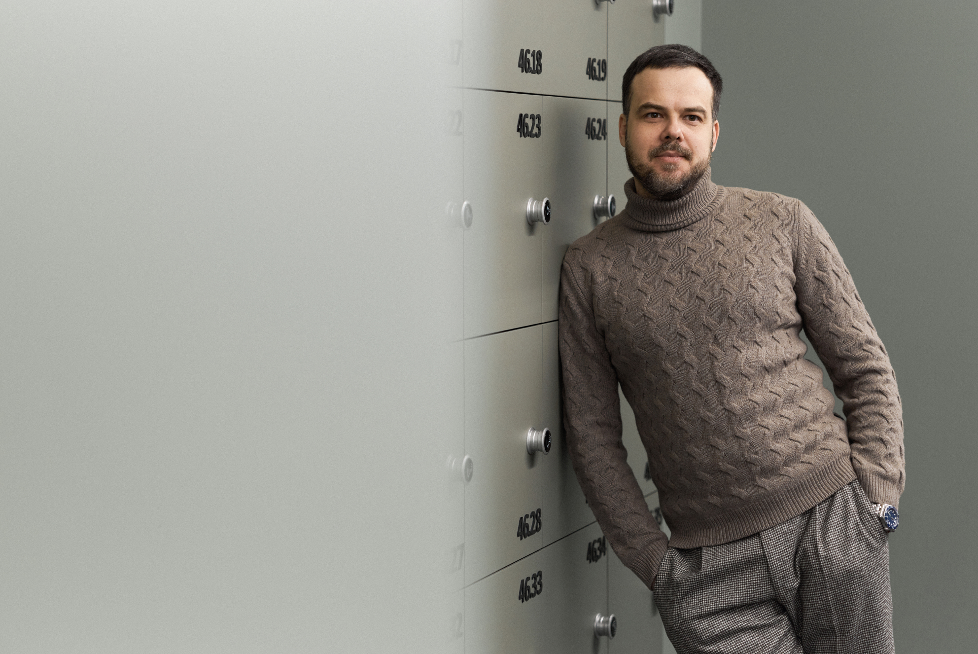 Важно уметь считать и присматриваться к рынку. Там куча решений для малого бизнеса