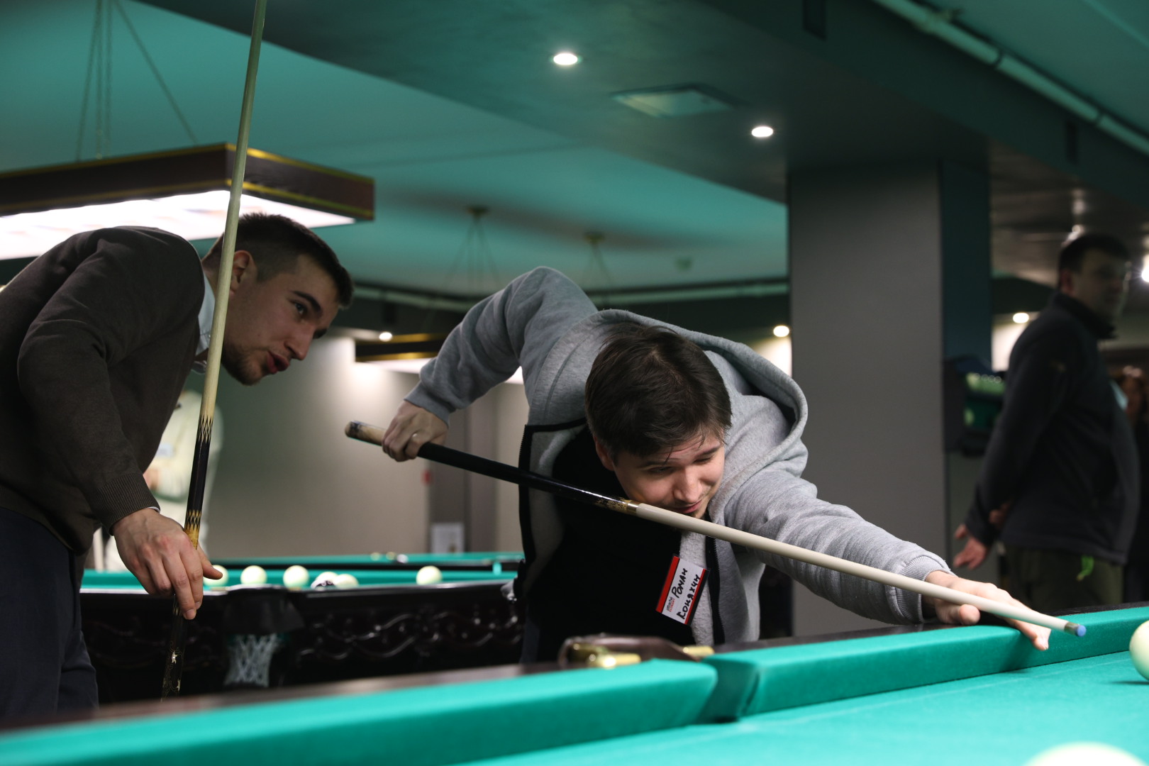 Участники IT-турнира от WMT Group во время одного из игровых этапов